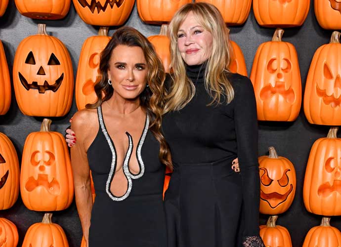 HOLLYWOOD, CALIFORNIA - OCTOBER 11: (L-R) Kyle Richards and Melanie Griffith attend Universal Pictures World Premiere of 