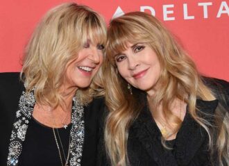 NEW YORK, NY - JANUARY 26: Honorees Christine McVie (L) and Stevie Nicks of music group Fleetwood Mac attend MusiCares Person of the Year honoring Fleetwood Mac at Radio City Music Hall on January 26, 2018 in New York City. (Photo by Dia Dipasupil/Getty Images )