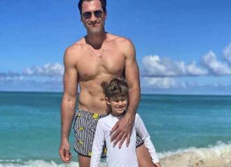 Maksim Chmerkovskiy and son Shai at beach (Image: Instagram)