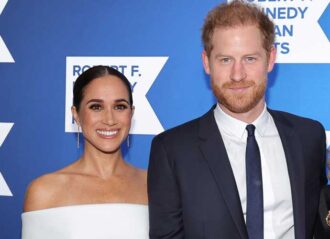 NEW YORK, NEW YORK - DECEMBER 06 Meghan, Duchess of Sussex and Prince Harry, Duke of Sussex attend the 2022 Robert F. Kennedy Human Rights Ripple of Hope Gala at New York Hilton on December 06, 2022 in New York City. (Photo by Mike Coppola/Getty Images for 2022 Robert F. Kennedy Human Rights Ripple of Hope Gala)