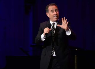 WASHINGTON, DC - JUNE 05: Jerry Seinfeld performs on stage at the National Night Of Laughter And Song event hosted by David Lynch Foundation at the John F. Kennedy Center for the Performing Arts on June 5, 2017 in Washington, DC. (Photo by Kevin Mazur/Getty Images for David Lynch Foundation)