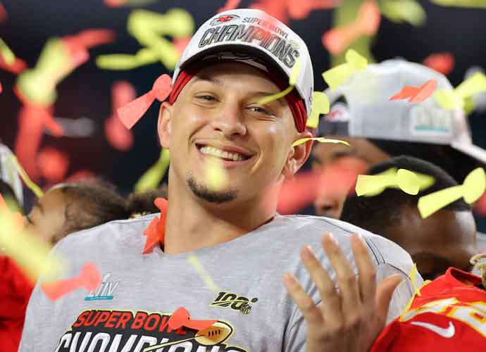 MIAMI, FLORIDA - FEBRUARY 02: Patrick Mahomes #15 of the Kansas City Chiefs celebrates after defeating San Francisco 49ers 31-20 in Super Bowl LIV at Hard Rock Stadium on February 02, 2020 in Miami, Florida. (Photo: Getty)