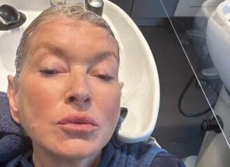 Martha Stewart shows off skincare regimen (Image: Instagram)