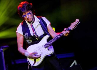 CLARKSTON, MI - JULY 31: Jeff Beck performs at DTE Energy Music Theater on July 31, 2018 in Clarkston, Michigan. (Photo by Scott Legato/Getty Images)