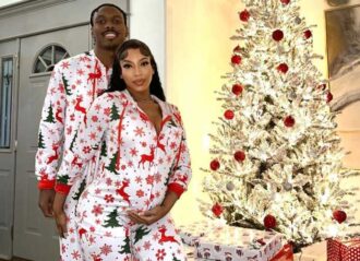 Chiefs' Mecole Hardman with girlfriend Chariah Gordon showing off her baby bump (Image: Instagram)
