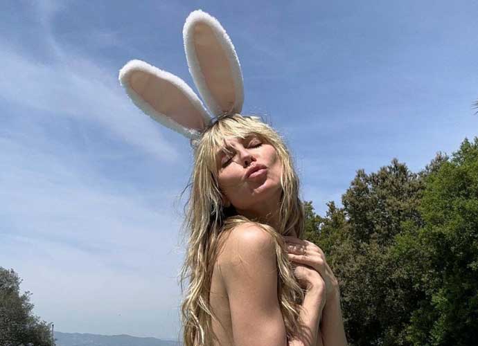 Heidi Klum poses with bunny ears for Easter (Image: Instagram)