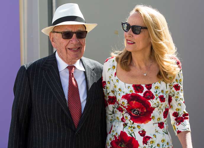 LONDON, ENGLAND - MAY 23: Australian media magnate Rupert Murdoch (L) and American former model Jerry Hall (R) attend the Chelsea Flower Show on May 23, 2016 in London, England. The prestigious flower show, held annually since 1913 in the Royal Hospital Chelsea grounds, will be open to the public from the 24th to the 28th of May, 2016. (Photo by Jack Taylor/Getty Images)