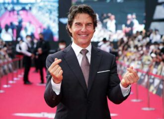 SEOUL, SOUTH KOREA - JUNE 19: Tom Cruise attends the Korea Red Carpet for "Top Gun: Maverick" at Lotte World on June 19, 2022 in Seoul, South Korea. (Photo by Han Myung-Gu/Getty Images for Paramount Pictures)