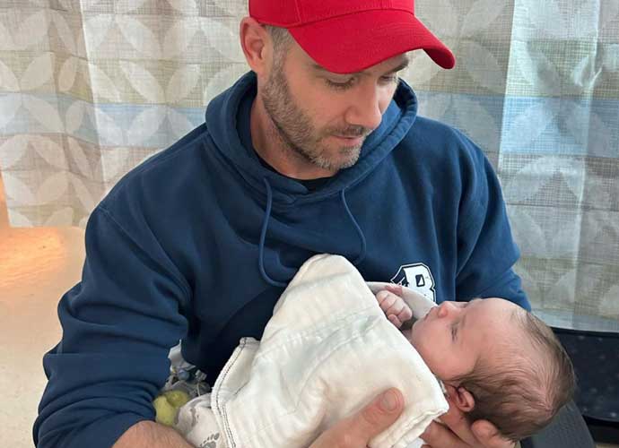 Luke McFarlane welcomes baby daughter (Image: Instagram)