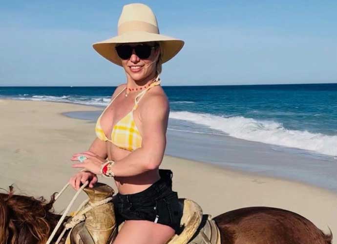 Britney Spears rides a horse (Image: Instagram)