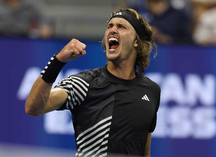 NEW YORK, NEW YORK - SEPTEMBER 04: Alexander Zverev of Germany reacts against Jannik Sinner of Italy during their Men's Singles Fourth Round match on Day Eight of the 2023 US Open at the USTA Billie Jean King National Tennis Center on September 04, 2023 in the Flushing neighborhood of the Queens borough of New York City. (Photo by Al Bello/Getty Images)