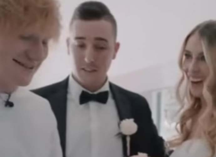 Ed Sheeran crashes Las Vegas wedding (Image: Instagram)