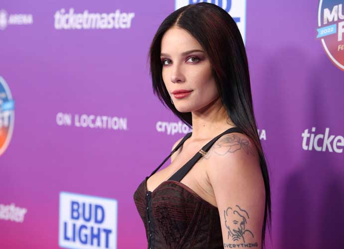 LOS ANGELES, CALIFORNIA - FEBRUARY 10: Halsey attends the Bud Light Super Bowl Music Festival at Crypto.com Arena on February 10, 2022 in Los Angeles, California. (Photo by Jesse Grant/Getty Images for Bud Light)