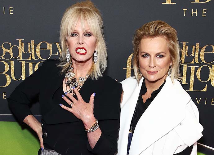 SYDNEY, AUSTRALIA - JULY 31: Joanna Lumley and Jennifer Saunders arrives ahead of the Absolutely Fabulous The Movie Australian premiere at State Theatre on July 31, 2016 in Sydney, Australia. (Photo by Brendon Thorne/Getty Images)