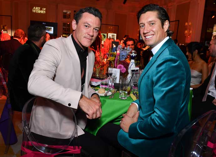 LONDON, ENGLAND - OCTOBER 09: Luke Evans and Vernon Kay attend the Art Of Wishes Gala 2023 at The OWO Raffles Hotel on October 9, 2023 in London, England. (Photo by Dave Benett/Getty Images for Make-A-Wish UK)
