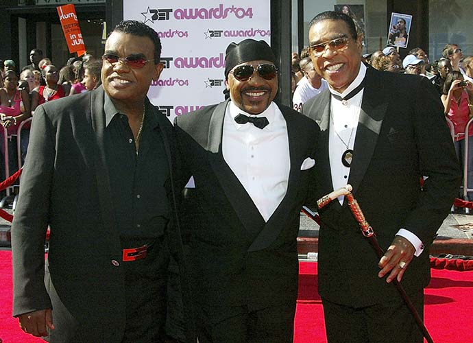 HOLLYWOOD - JUNE 29: Musical group the Isley Brothers attend the 2004 Black Entertainment Awards held at the Kodak Theatre on June 29, 2004 in Hollywood, California. (Photo by Frederick M. Brown/Getty Images)