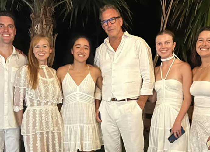 Jewel & Kevin Costner pose at charity event in British Virgin Islands (Image: Instagram)