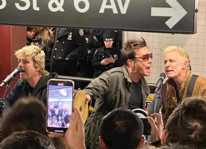 Green Day perform in the NYC subway with Jimmy Fallon (Image: X)
