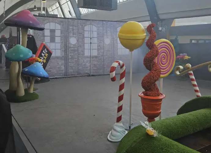 Pitiful 'Willy Wonka Experience' creates outrage among parents (Image: TikTok)