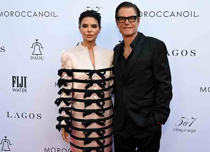 LOS ANGELES, CALIFORNIA - APRIL 28: (L-R) Lisa Rinna and Harry Hamlin attend DAOU Vineyards at the Daily Front Row Fashion Los Angeles Awards 2024 at The Beverly Hills Hotel on April 28, 2024 in Los Angeles, California. (Photo by Michael Kovac/Getty Images for DAOU Vineyards)