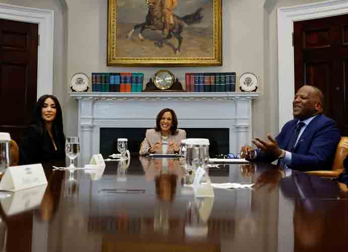 WASHINGTON, DC - APRIL 25: Reality television star and businesswoman Kim Kardashian (2nd L) joins Vice President Kamala Harris, White House Office of Public Engagement Director Steve Benjamin (2nd R), Jason Hernandez and Beverly Robinson (R) as they participate in a roundtable discussion on criminal justice reform in the Roosevelt Room at the White House on April 25, 2024 in Washington, DC. The meeting included four of the sixteen people who had been convicted of non-violent drug offenses in the past and received clemency from President Joe Biden earlier this week. (Photo by Chip Somodevilla/Getty Images)