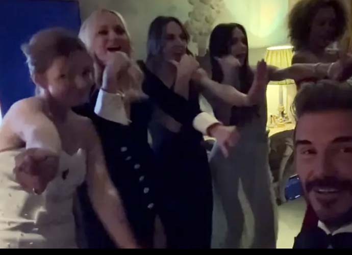 Victoria Beckham reunites with the Spice Girls (Image: Instagram)