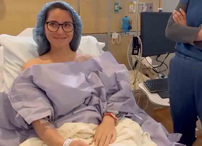 Olivia Munn in hospital (Image: Instagram)