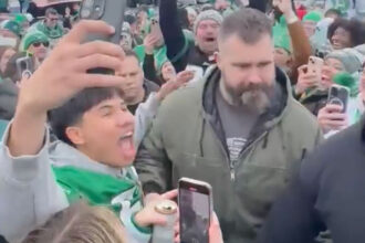 VIDEO: Jason Kelce Greets Eagles Fans Ahead Of Victory Over Commanders