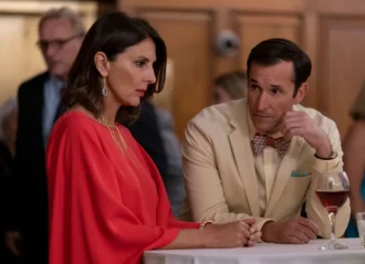 Gina Bellman & Noah Wiley in 'Leverage: Redemption' (Image: Prime Video)